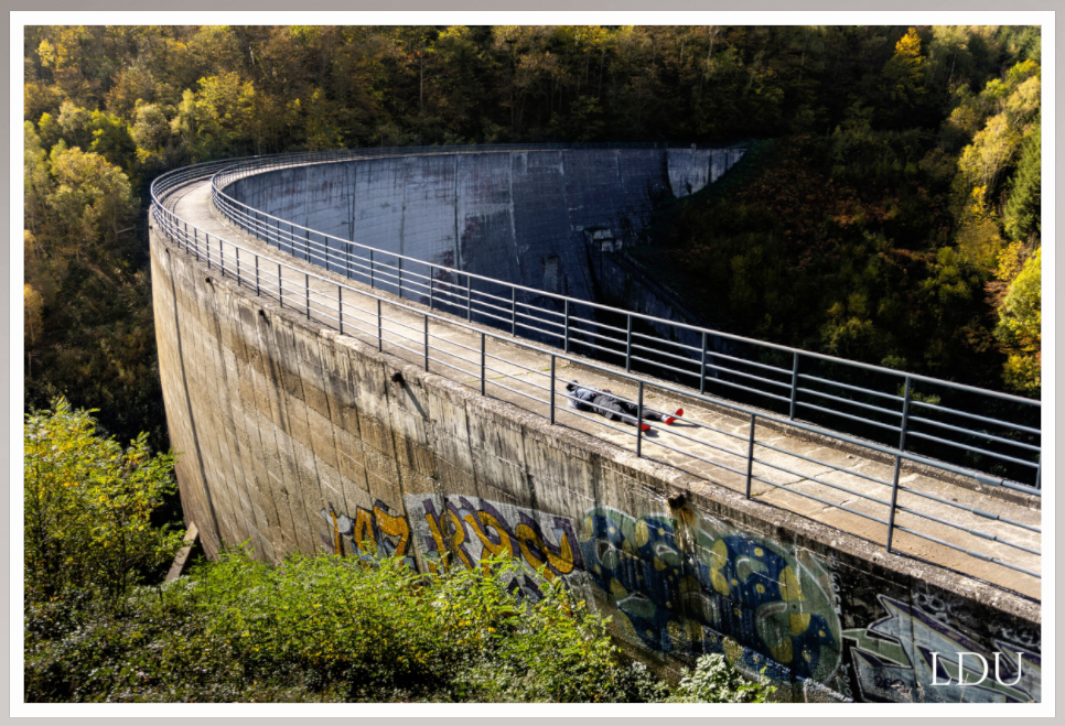 Tableau Sous Verre et Forex